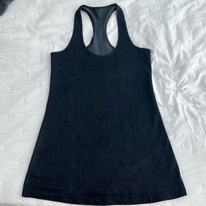 Lululemon cool racer back black cheetah/leopard size 6